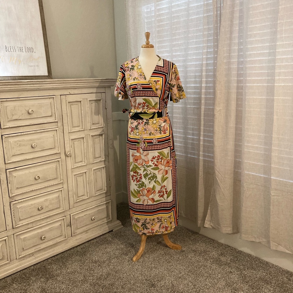 Who What Wear Long Floral Block Wrap Dress Large